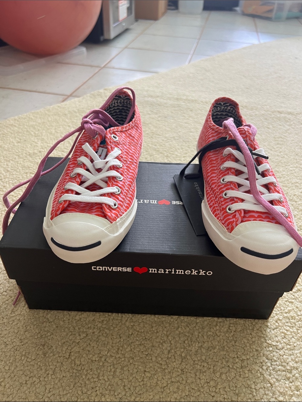 Converse Marimekko Pink Red Patterned Low-Top Sneakers